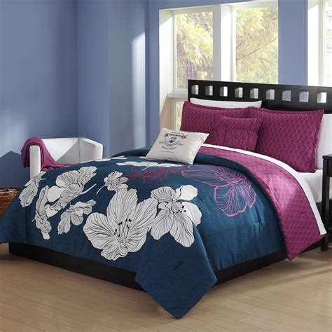 Over 2,900 bedspreads & coverlets great selection & price free shipping on prime eligible orders. Colormate 5 Piece Comforter Set - Night Blooms