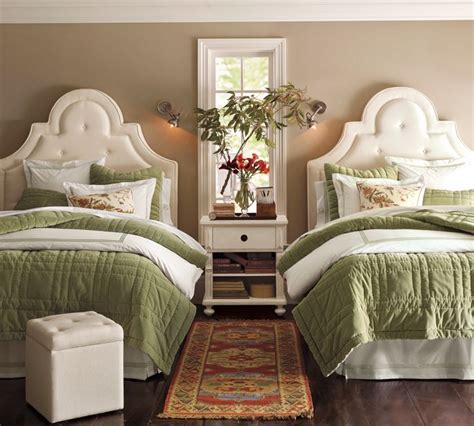 Maximize Your Guest Bedroom With Stylish Twin Beds