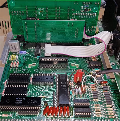 Maybe you would like to learn more about one of these? New Hardware: Atari 400 RAM-Card 48/52 KB & external OS-ROM - Atari 8-Bit Computers - AtariAge ...