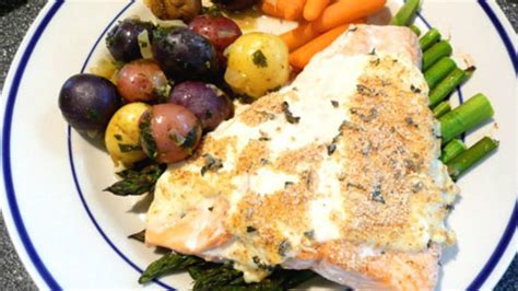Lemon And Basil Salmon With Goats Cheese Sauce Recipe