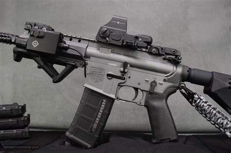 Ar-15 tactical aimpoint. Smith & wesson mp15 5,56мм. Smith and wesson m&15. P ar. Smith wesson m p 10 sport.