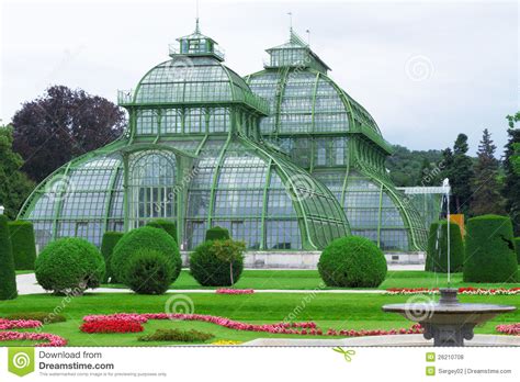 Maybe you would like to learn more about one of these? Botanischer Garten Von Wien Stockfoto - Bild von blume ...