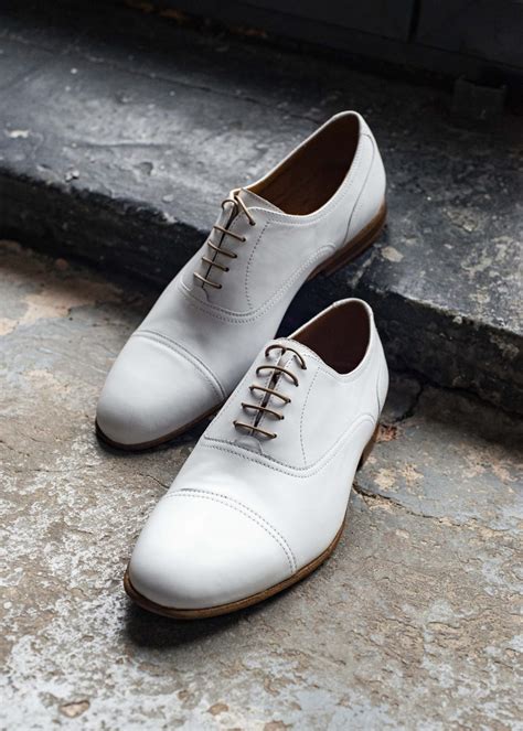 Frankie White Oxfords Swing It Shoes