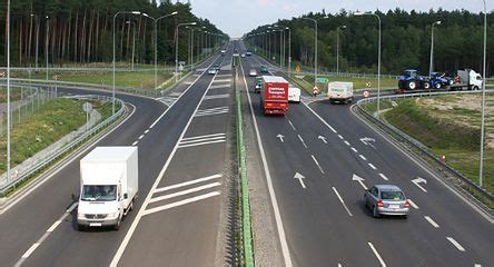 Samo wprowadzenie odcinkowego pomiaru prędkości to jednak tylko połowa sukcesu, bo trzeba jeszcze zadbać o jego sprawne funkcjonowanie. Odcinkowy pomiar prędkości na A1 działał tydzień - WP Moto