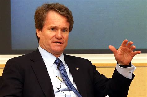 Bank Of America Chief Executive Took 7 Pay Cut In 2014 The New York Times
