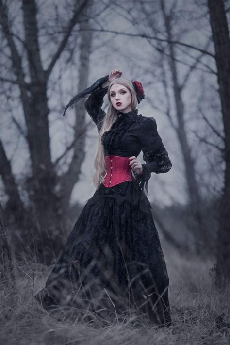 gothic style là gì 20 cách phối đồ phong cách gothic siêu ngầu cardina