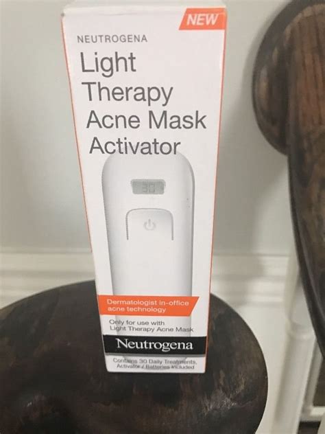 Neutrogena Light Therapy Acne Mask Activator 30 Treatments New