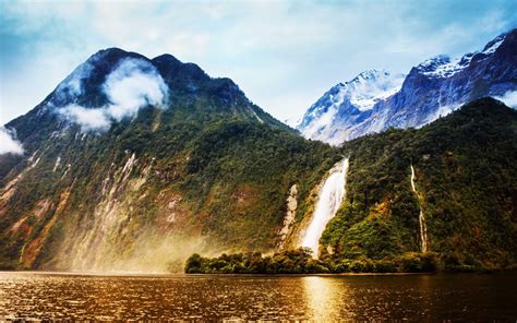 The World Most Beautiful Places Milford Sound New Zealand