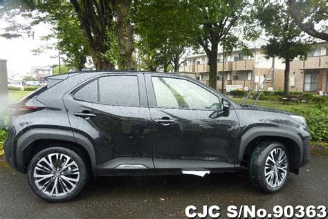 In the event your vehicle is stolen, toyota stolen vehicle trackingcs4 can work with police to help recover your car. 2020 Toyota Yaris Cross Black for sale | Stock No. 90363 ...