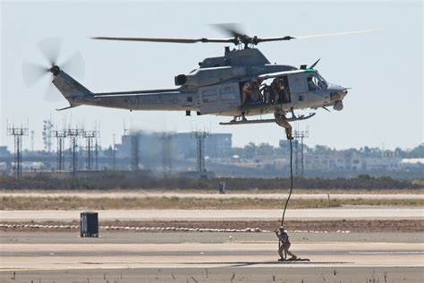 Bell Uh 1y Venom Hmla 469 Vengeace Pretty Cool To See Th Flickr