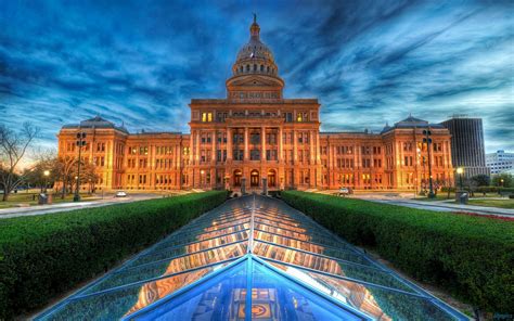 Texas Capitol at Dusk | Texas state capitol, Capitol 