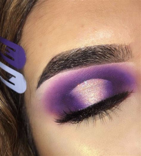 Pin By Brendy Samaniego On Make Up Purple Eyeshadow Purple Eye