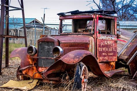 pin by gery kulikowski on abandoned trucks rusty cars antique cars abandoned cars