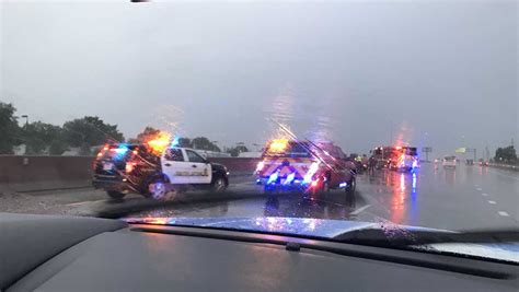 Crash Slows Northbound I 35 Near Santa Fe