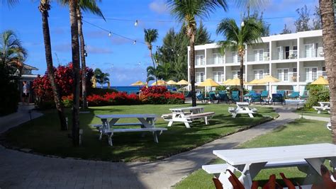 Außenansicht Sea Breeze Beach House All Inclusive Dover • Holidaycheck Barbados Barbados