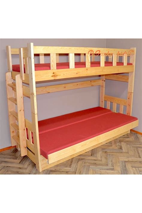 Ideale per la cameretta dei bambini. Letto a castello in legno massello Fabio con materassi 200x90 e 200...