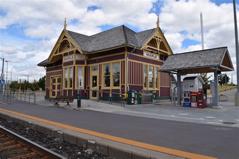 Memories Of A Grand Era The Maple Grand Trunk Railway Station