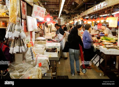 A Hong Kong Street Market Stock Photo Alamy