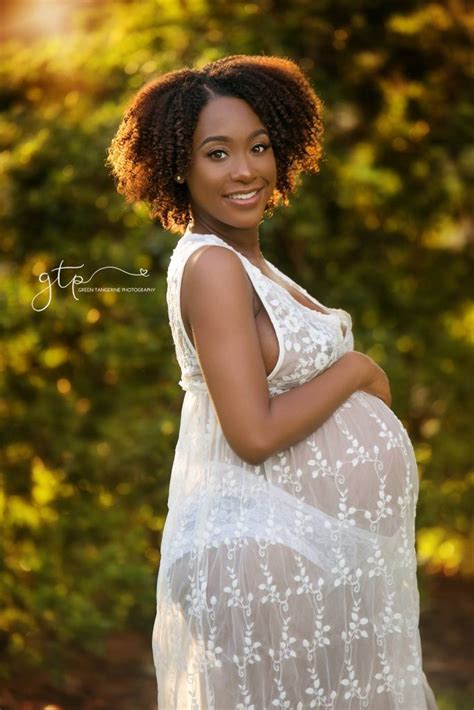 Photographer Captures Jawdropping Photos Of Pregnant Black