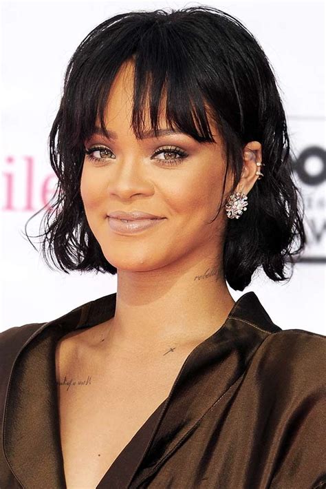 20 Head Turning Rihanna Hairstyles That Have Become Ageless Trends Rihanna Hairstyles Curly