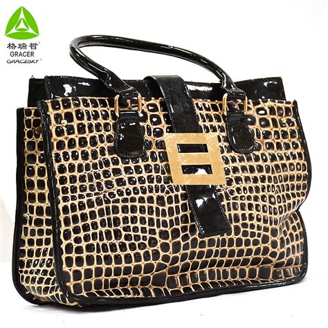 A Grade Branded Second Hand Bags Bale Of Used Bags Women Handbags