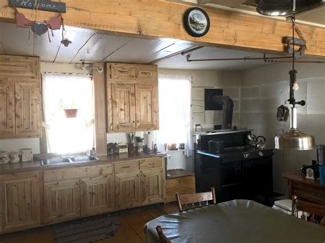 Search results for amish | amish cinnamon. cordless_amish_kitchen | Canadian Contractor