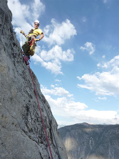 Rappellers Rescued Off Of El Capitan Yosemite National Park Us