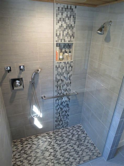 Vertical Accent With Niche Shower Floor Tile Bathrooms Remodel