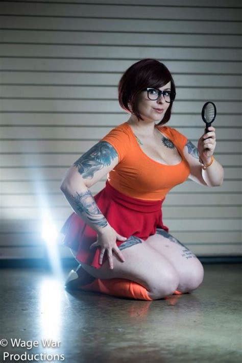 chubby cosplay velma dinkle hot cosplay cosplay costumes nicole meyer velma dinkley pin up