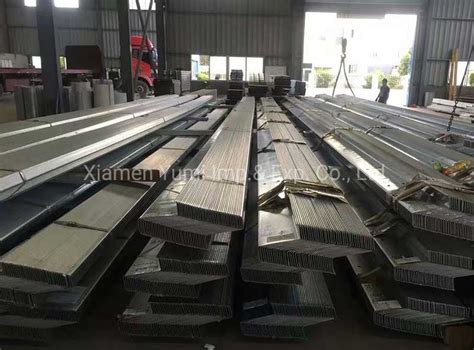 China Steel C Z Profiled Purlins Section Frame Roof Wall Purlins China Steel Frame Steel Wall