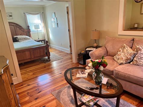 ARCADY VINEYARD BED & BREAKFAST - Updated 2022 Prices & B&B Reviews