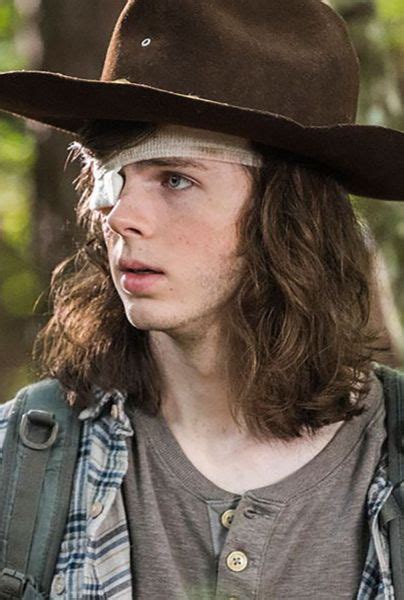 El Increíble Cambio Físico De Chandler Riggs En Nuevo Papel Lejos De