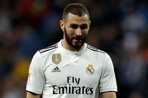 Karim Benzema's home burgled during El Clasico on terrible ...