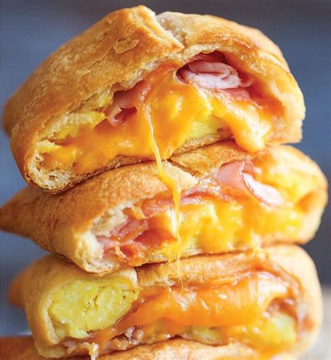 Ham Egg And Cheese Pockets Food Recipes Breakfast Recipes