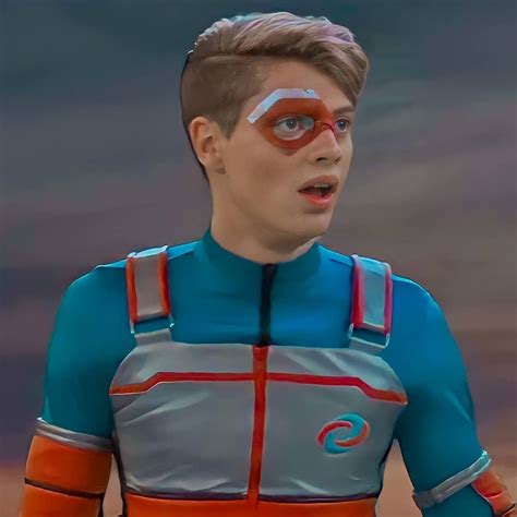 pin su henry danger