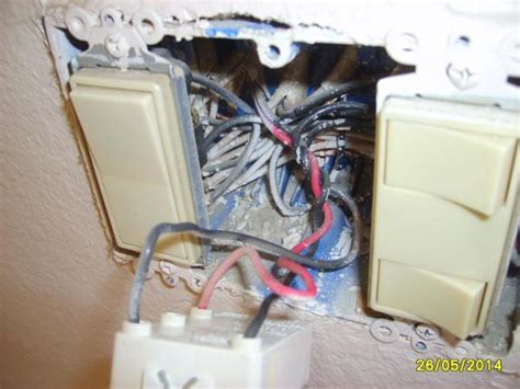 I have a 120 volt outlet in my house that i can't get appliances to work on. How to check Outlet wiring Black-White-Red with a multimeter - DoItYourself.com Community Forums
