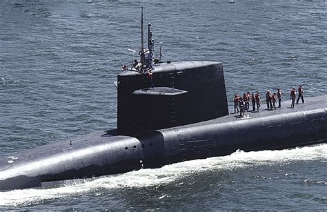 Ssbn 629 Daniel Boone Charleston 1993 Us Navy Submarines Us