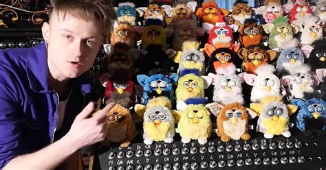 Conoce Al Youtuber Que Creó Un órgano Musical De Furbys Metro World News