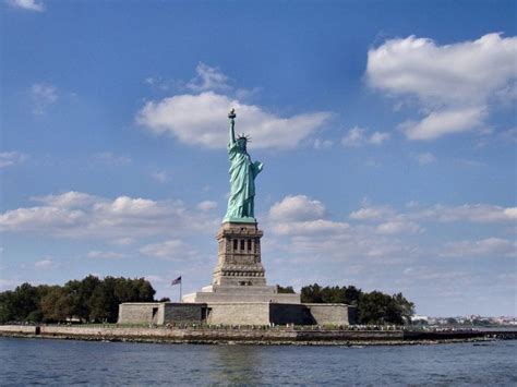 10 Most Famous Statues In The World 10 Most Today