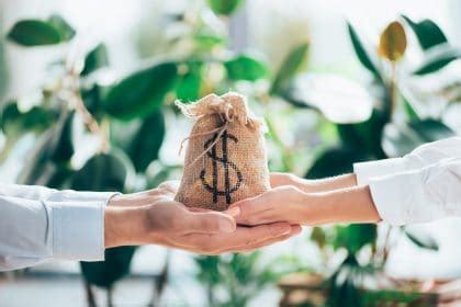 Bitcoin takes leadership as the best cryptocurrency to invest in. Union Square Ventures Fund to Invest Up to $75M in Crypto ...