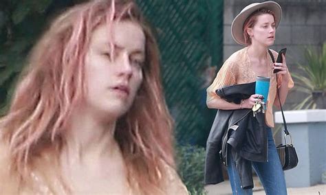 Amber Heard Looks Disheveled While Out In La Daily Mail Online
