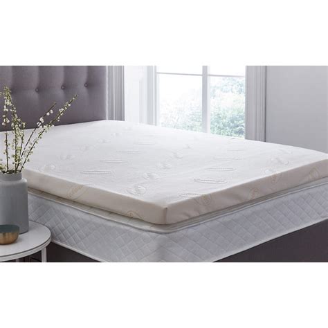 9 best mattress toppers (2021): Silentnight Impress 7cm Memory Foam Mattress Topper, Super ...