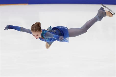 My doporučujeme kanál čt4sport, kde máte jak přímé přenosy, tak i záznamy z. ŽIVĚ: MS v krasobruslení. Březinová postoupila do volných ...