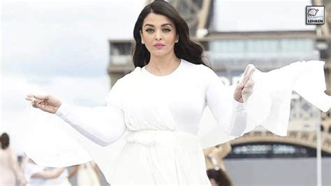 Aishwarya Rai Paris Fashion Week Look फैन्स हुए एक्ट्रेस के लुक पर लट्टू