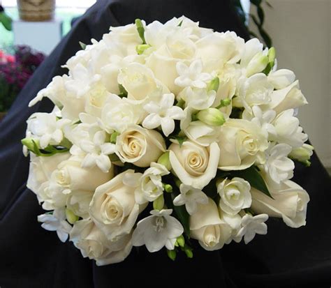 Your submission must be related to long island, ny. Colonial Flower & Gift Shop - Long Island Wedding Flowers