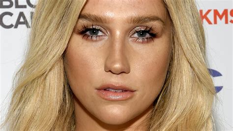 The Transformation Of Kesha From Childhood To 34