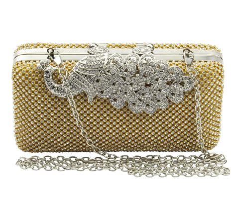 Extraordinary Clutch Bags That Can Make You Look Fab This Party Season