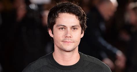 Dylan o'brien knows you want to know what happened to him. Dylan O'Brien Says Watch Love & Monsters Trailer Now