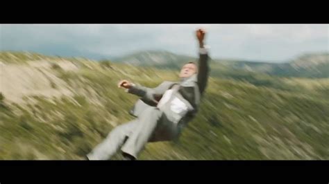 Plot Explanation In Skyfall Opening Scene On Train Does Bond Fake