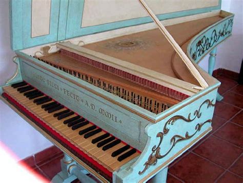 Australia is lucky enough to have perhaps the greatest harpsichord nut, read expert, in the world. Bizzi Italian Harpsichord